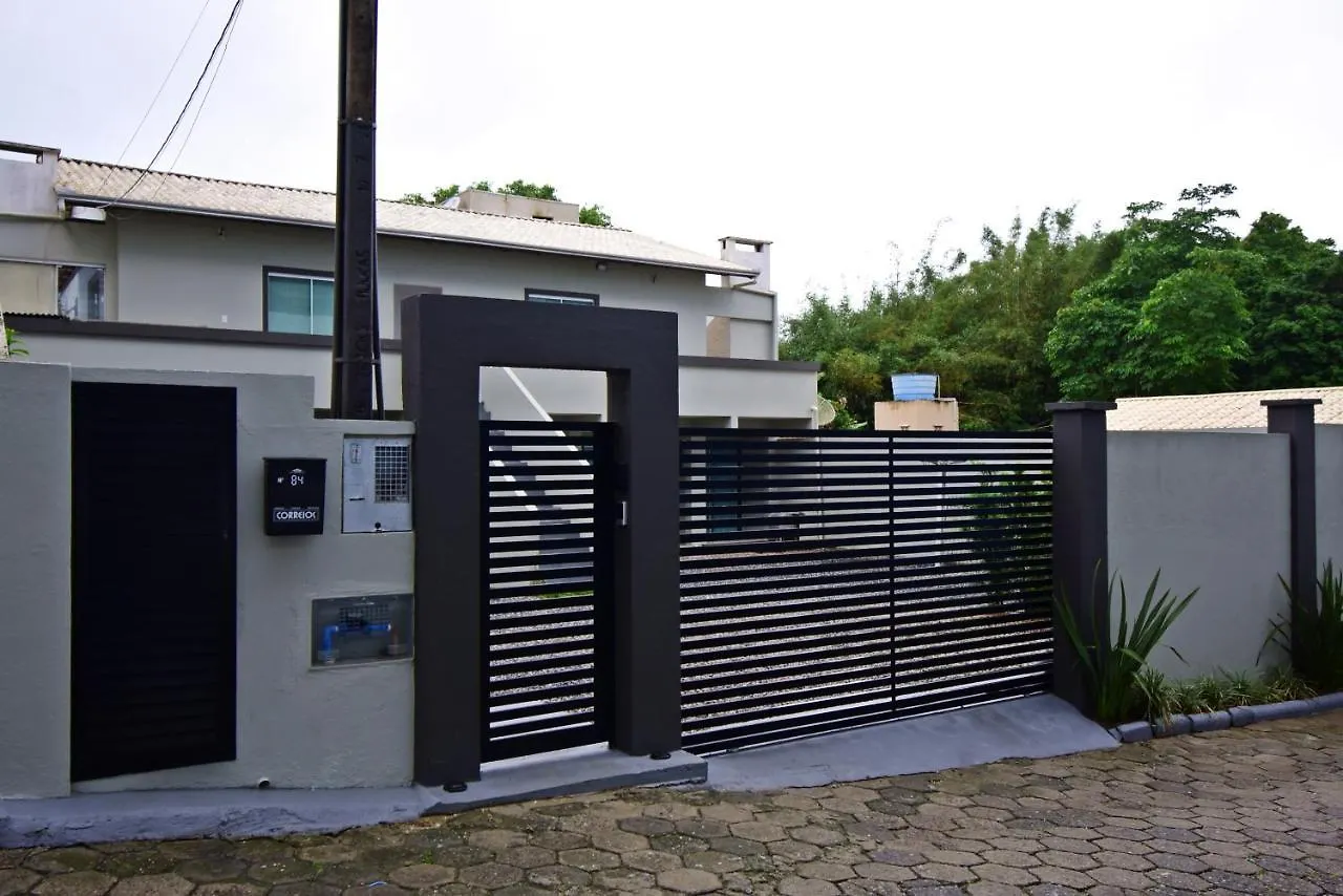 Apartment Morada Pinheiro 160M Da Praia Bombinhas