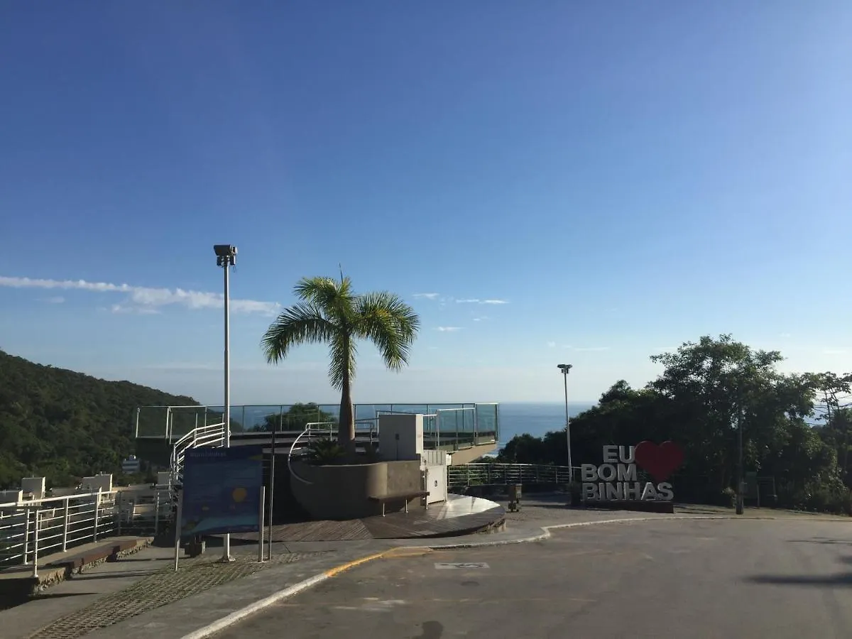 Morada Pinheiro 160M Da Praia Bombinhas 0*,