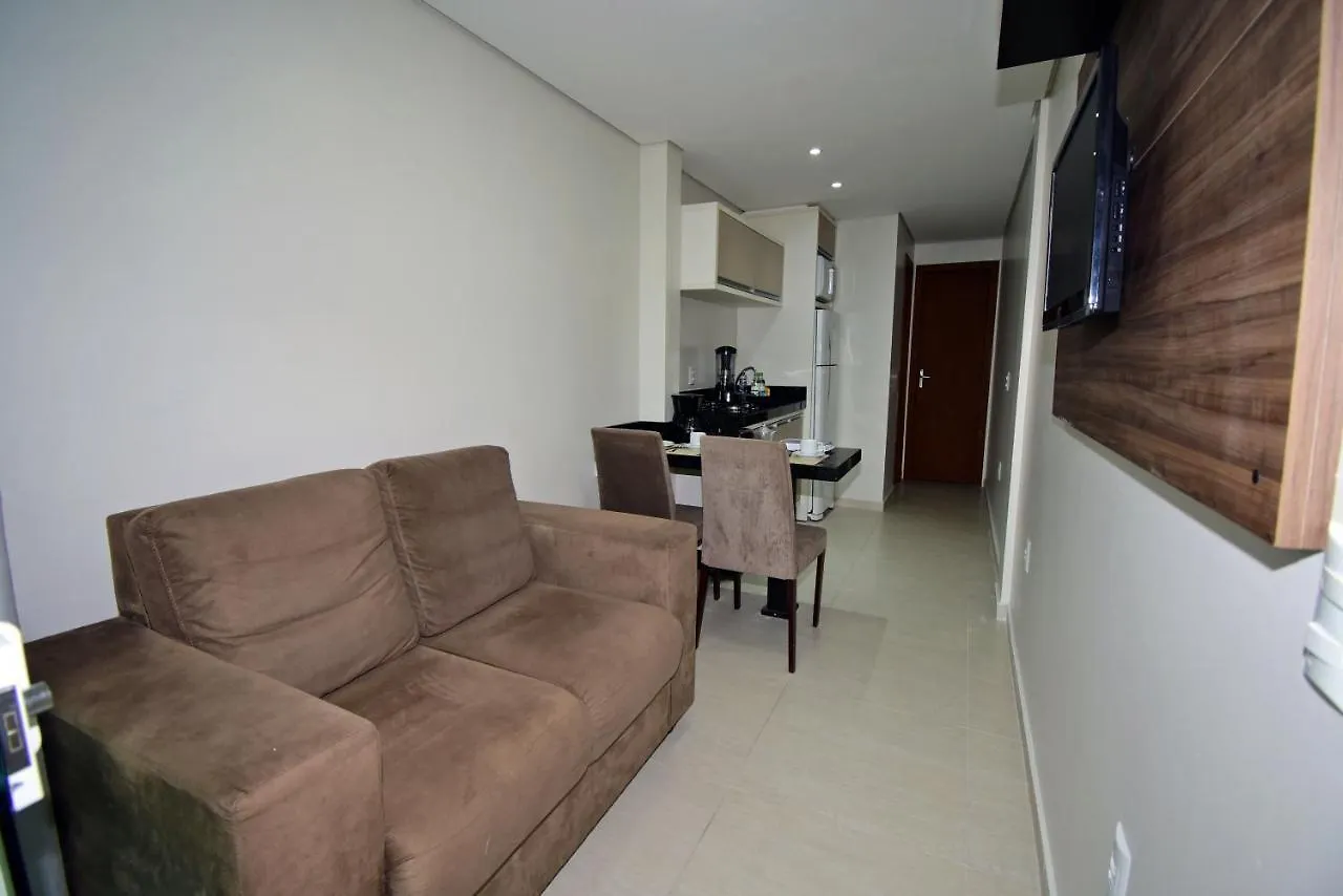 Morada Pinheiro 160M Da Praia Bombinhas 0*,